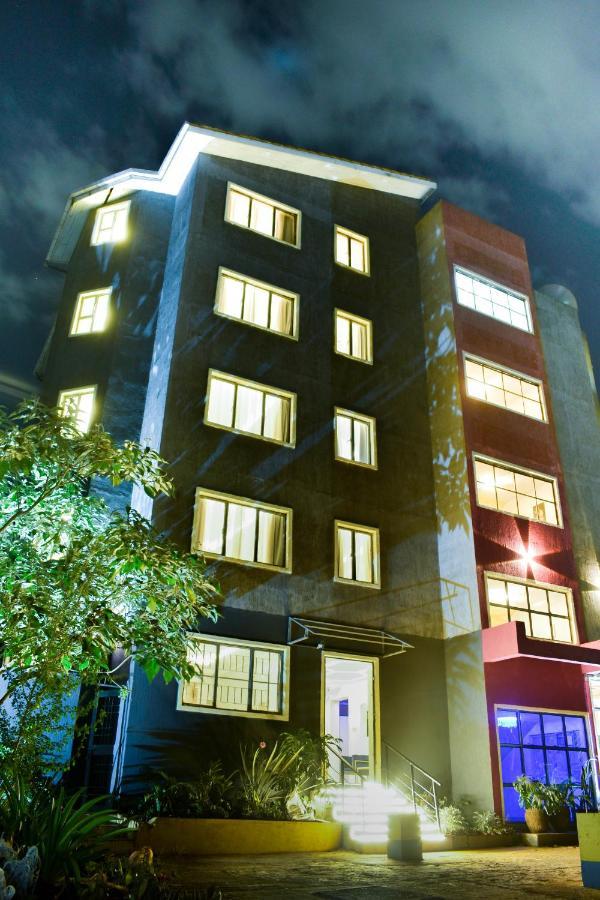 Raha Suites - Westlands Nairobi Zewnętrze zdjęcie